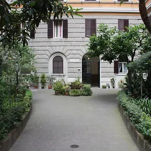 Sergio House Couette-café