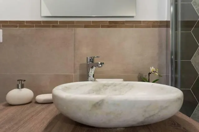 רומא B&B Glicini לינה וארוחת בוקר